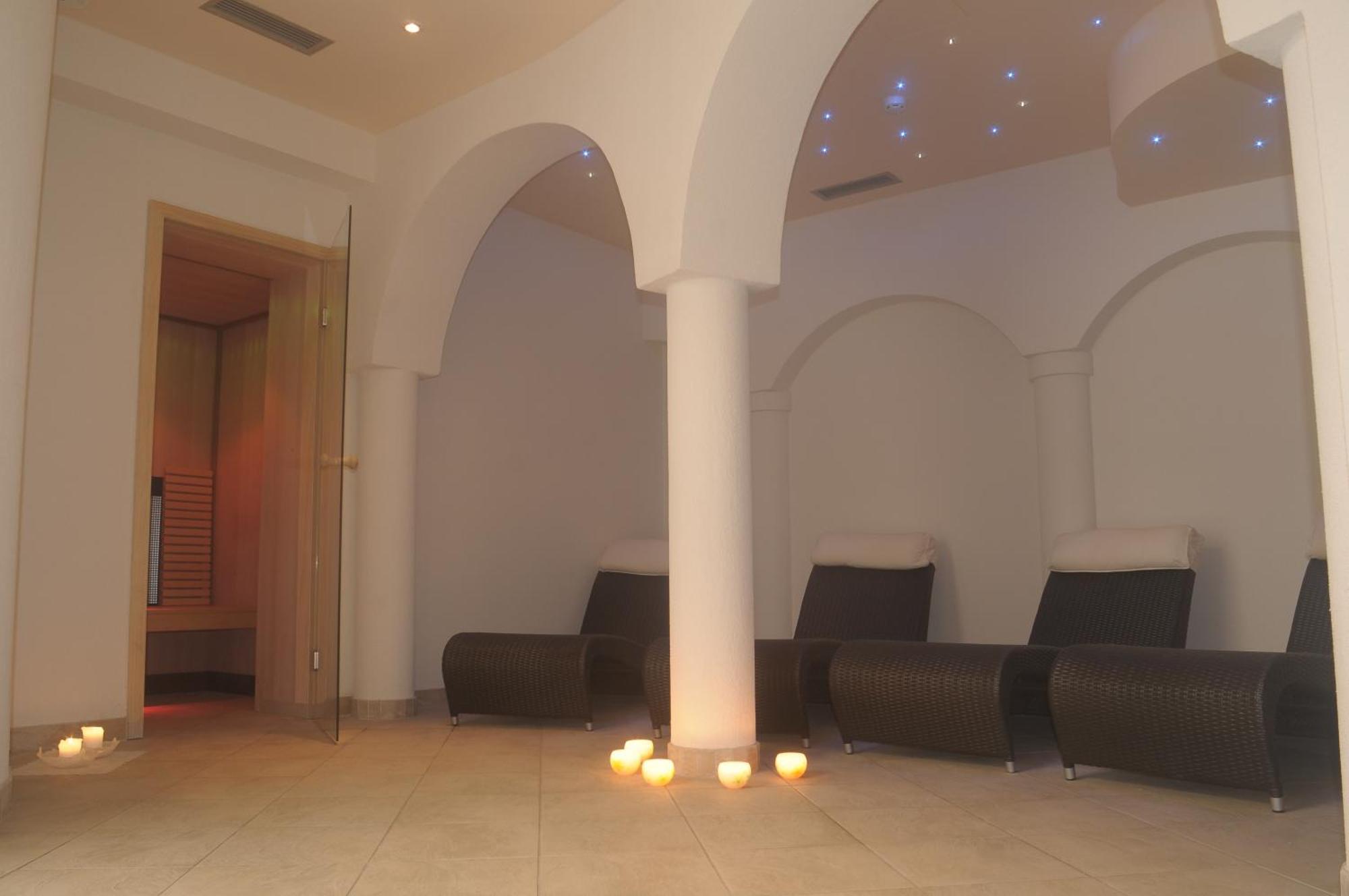 Hotel Bellaria 레비코온천 외부 사진